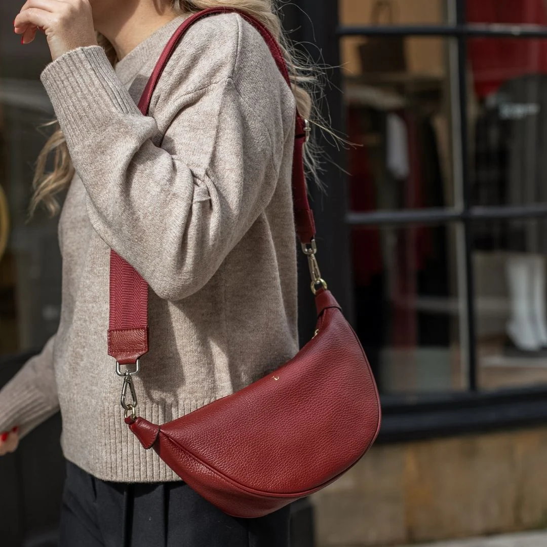 The Fleur Hip Bag - Image 4